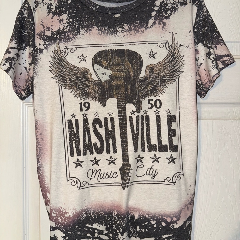 Nashville Music City Graphic T-Shirt